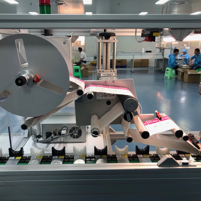 Realizzazione meccanica Decibel: dettaglio del sistema a bobina
